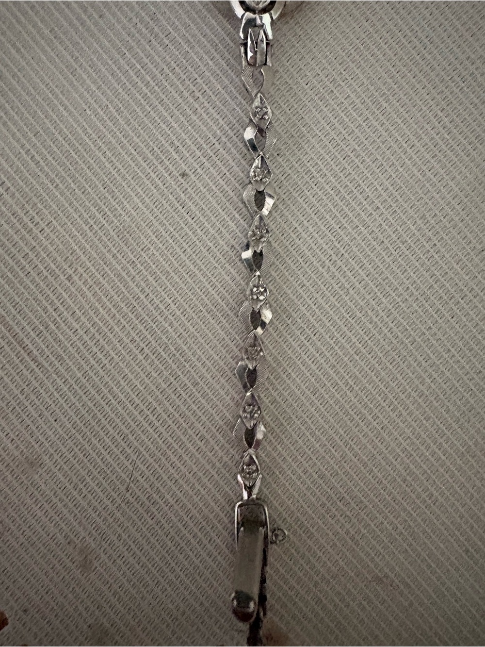 Girard-Perregaux Vintage Swiss Ladies Watch — Silver & Cream - Picture 5 of 11